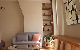 Studio Calme Et Ensoleille Entierement Renove